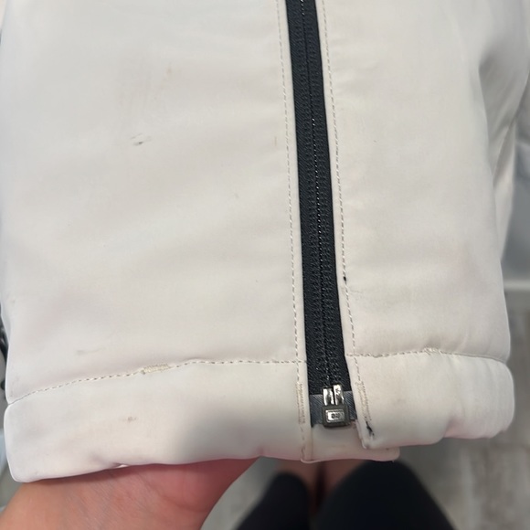 North face Ski Jacket - Picture 6 of 6